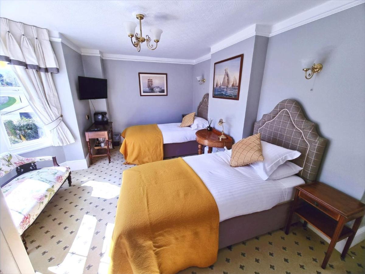 Villa Rothsay Hotel Cowes  Exteriör bild